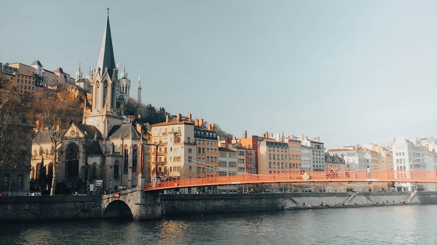Lyon 2000