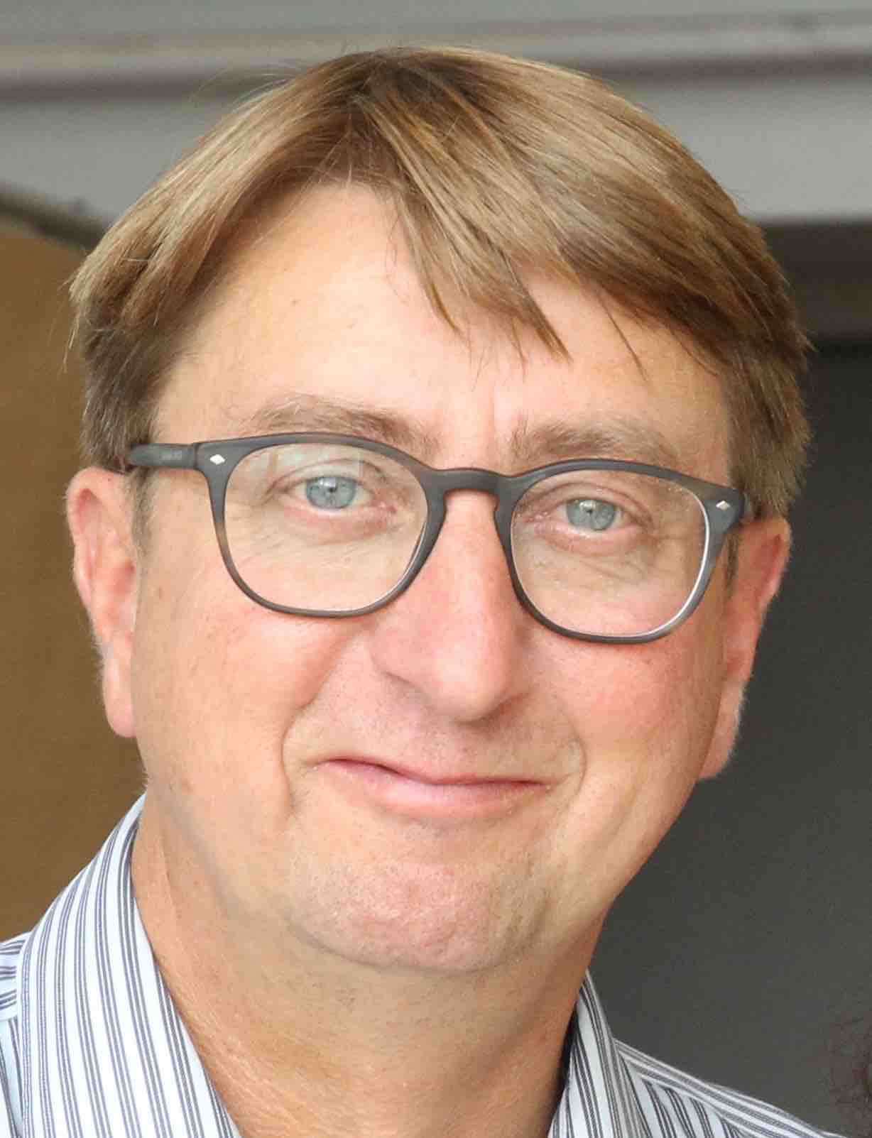 Peter Woodward Peter Woodward